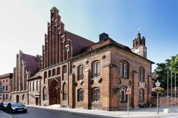 10. Patrizierhaus, sog. „Ordonnanzhaus“ Schusterstraße 6