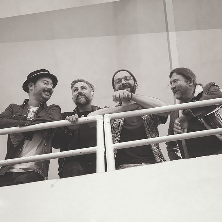 Kirche Wust: Konzert mit Sebastian Block & Band