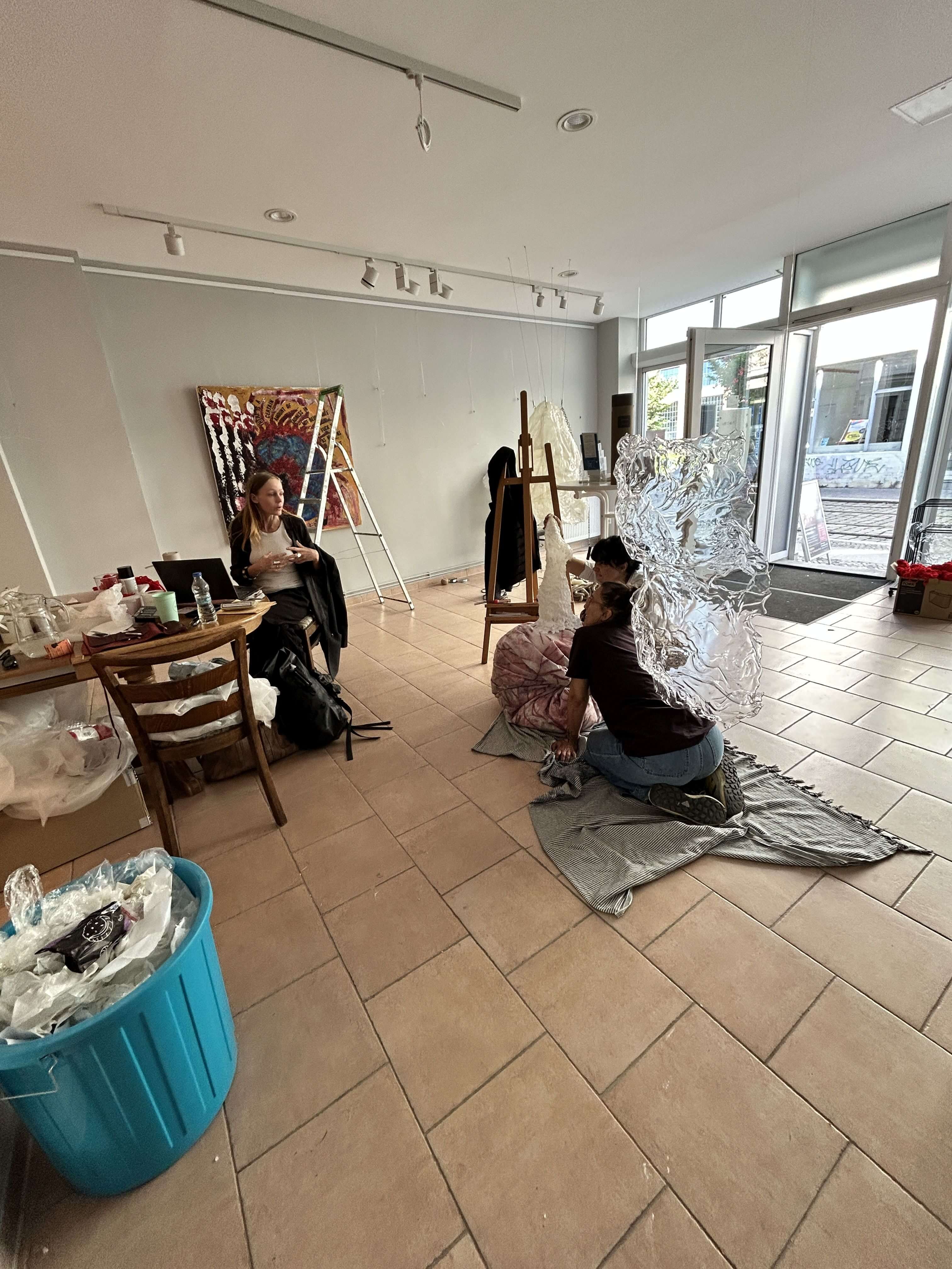 Galerie van den Boom: POROUS – Interaktive Installation