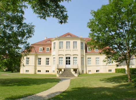 Herrenhaus in Reckahn mit Gartenansicht © Siebrecht