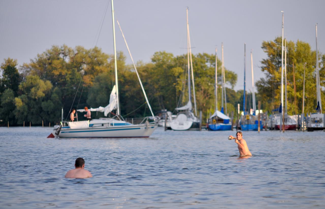 Baden am Badestrand Massowburg